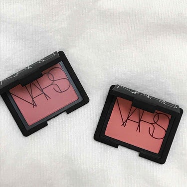 NARS ブラッシュ 4040（FINAL CUT）
                              4041（LOVE）

結局買いました。

どっちも可愛い〜〜！！！
FINAL CUT