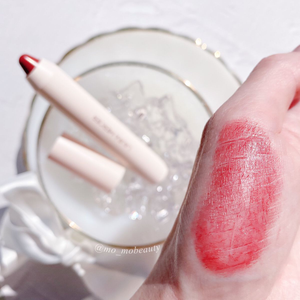 ペタルソフト リップスティック クレヨン 303 JEANNE/ローラ メルシエ/口紅を使ったクチコミ（2枚目）