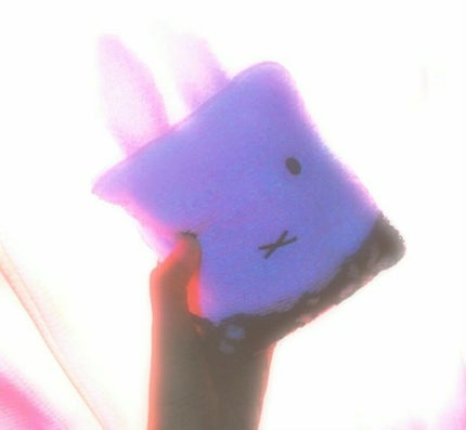 モイストピュアカラーリップ/ニベア/リップクリームを使ったクチコミ(2枚目)