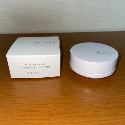 ミネラルシルクファンデーション(ケース・パフ付)/ヴァントルテ/パウダーファンデーションを使ったクチコミ(1枚目)