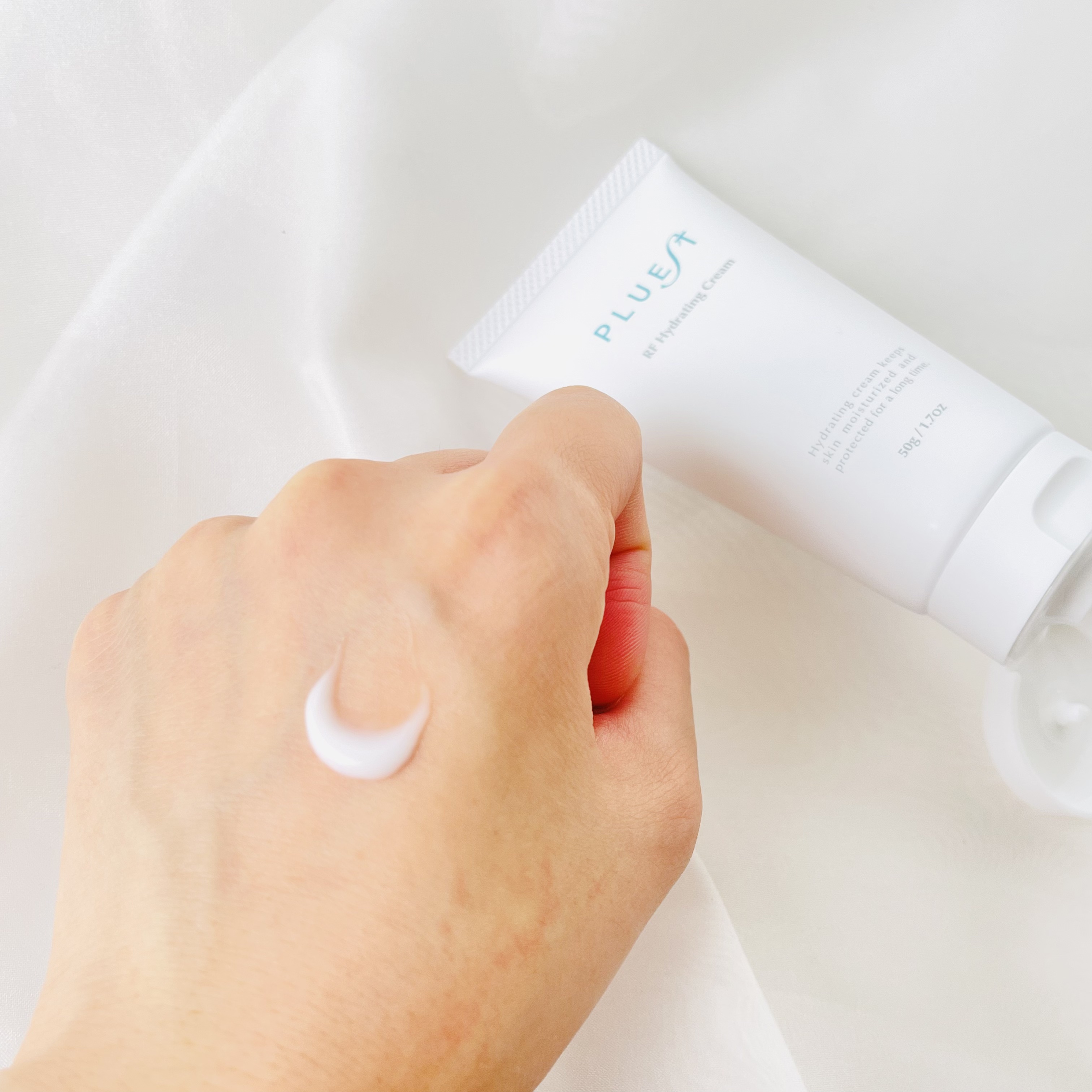 RF ハイドレーティングクリーム/PLUEST/フェイスクリームを使ったクチコミ（3枚目）