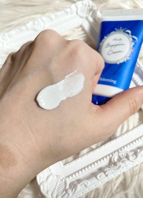 すっぴんクリーム ホワイトニング/クラブ/化粧下地 by Liii▷