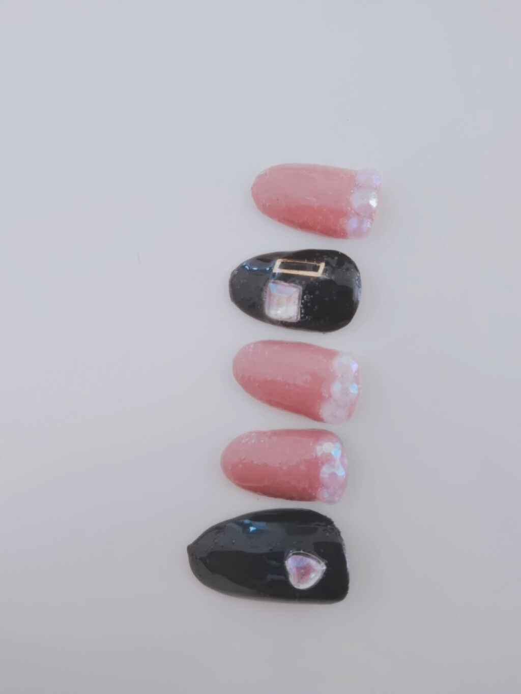 カラフルネイルズ/キャンメイク/マニキュアを使ったクチコミ(2枚目)