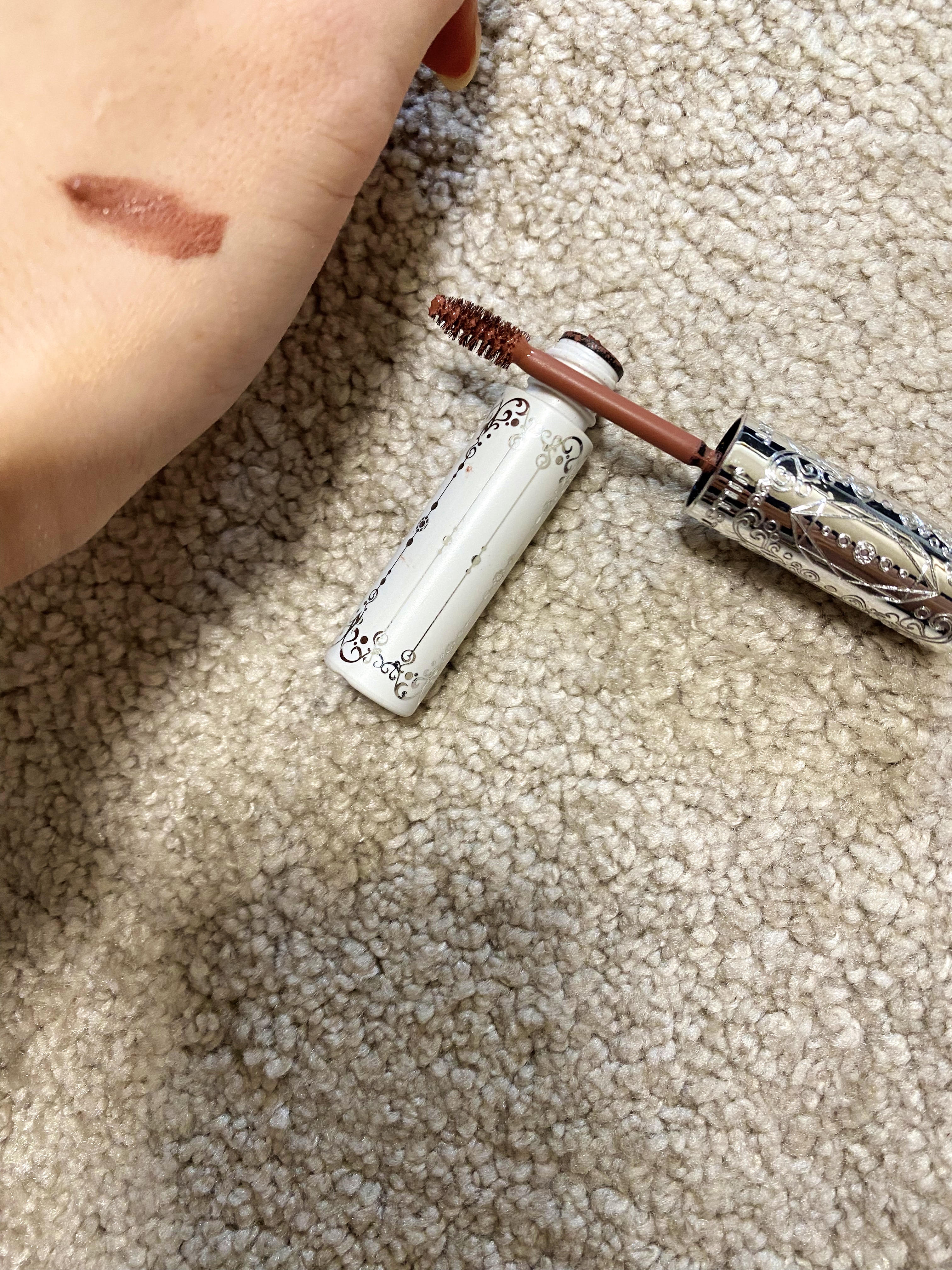 ジルスチュアート ムースブロウマスカラ 08 soft pink/JILL STUART/眉マスカラを使ったクチコミ（2枚目）