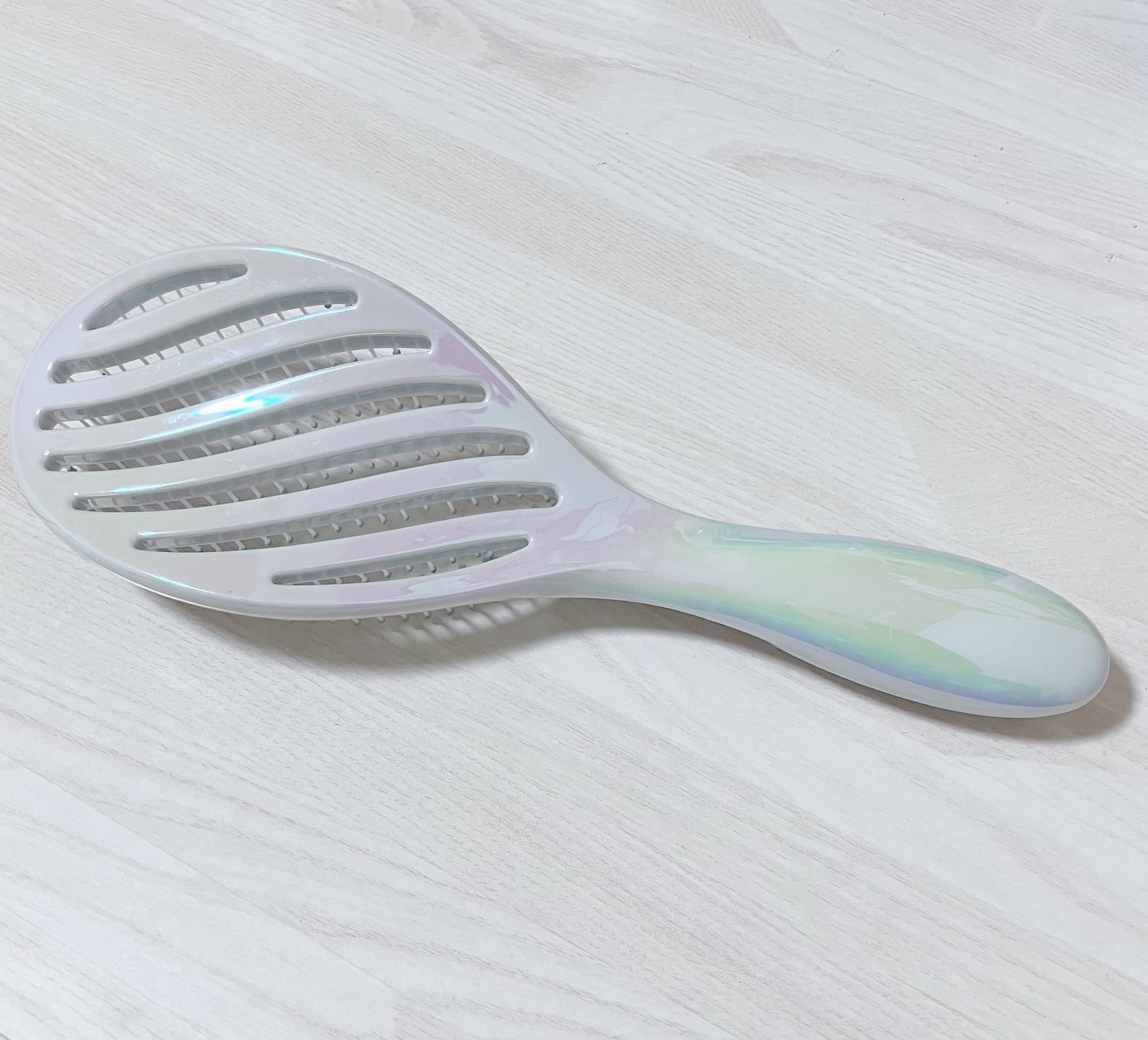 速乾ヘアブラシ/THREEPPY/ヘアブラシを使ったクチコミ（2枚目）