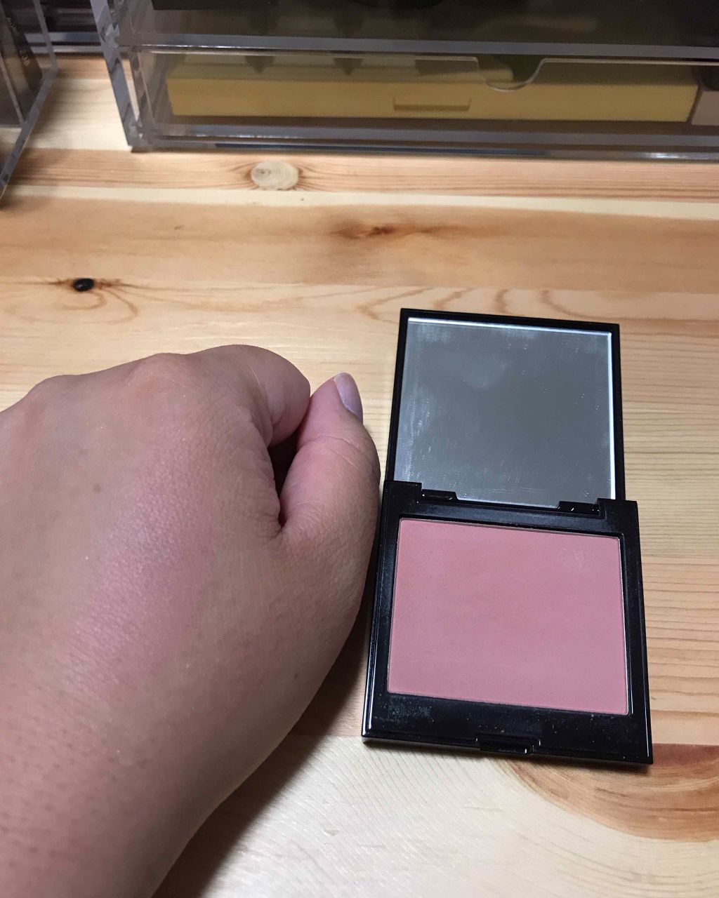 ブラッシュ カラー インフュージョン/ローラ メルシエ/パウダーチークを使ったクチコミ(3枚目)