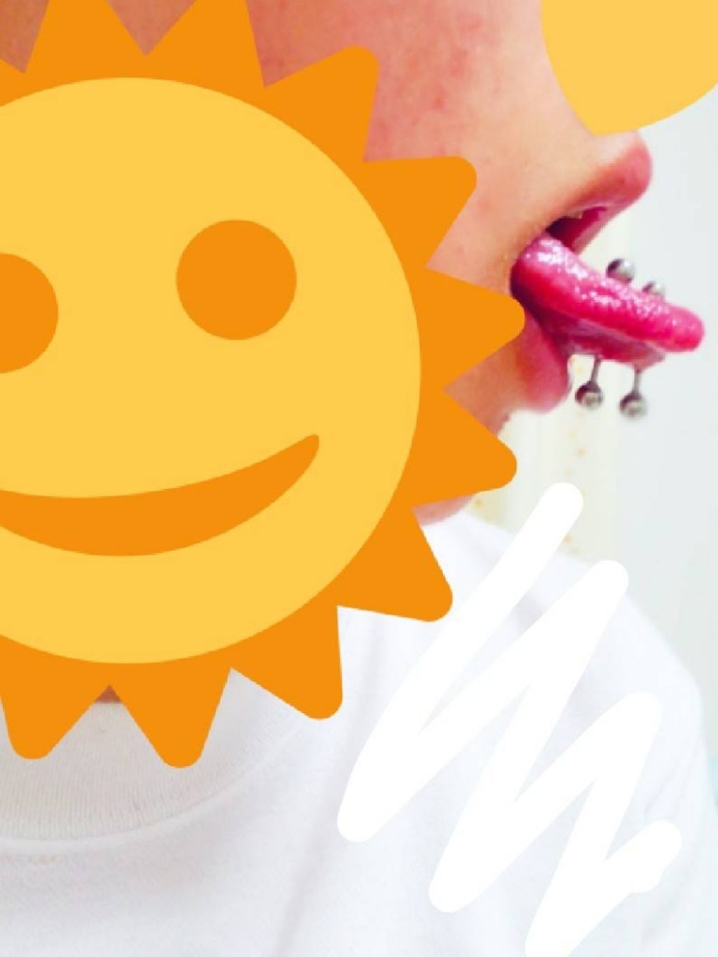 も。 on LIPS 「今回は私の舌ピの開け方や開けた後について紹介していきたいと思い..」(3枚目)