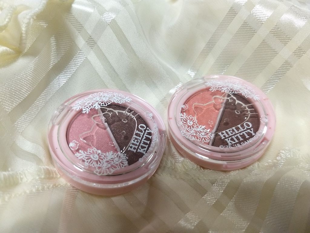 パウダーアイシャドウ ブルーミングキティ/DAISO/アイシャドウパレットを使ったクチコミ(1枚目)