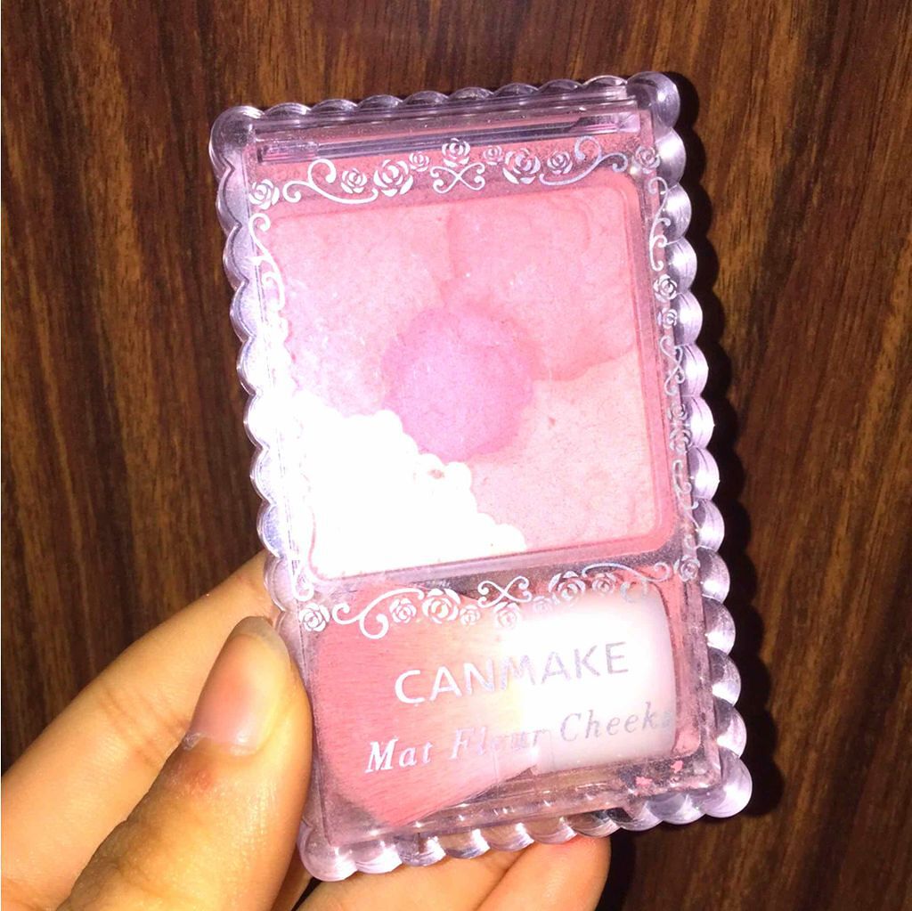 グロウフルールチークス/キャンメイク/パウダーチークを使ったクチコミ(1枚目)