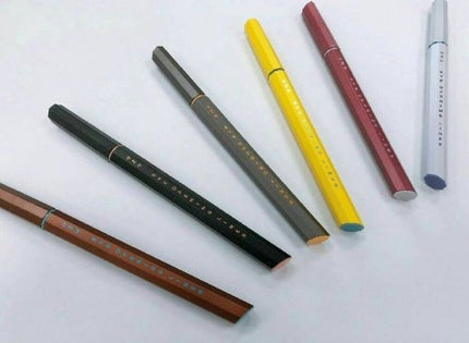 EYE OPENING LINER/UZU BY FLOWFUSHI/リキッドアイライナーを使ったクチコミ(1枚目)