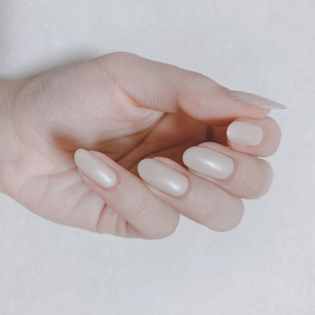 グロウアップネイルカラー/hince/マニキュアを使ったクチコミ（3枚目）