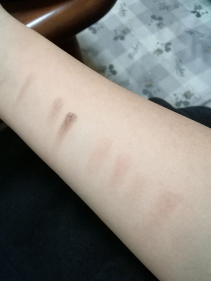 UR GLAM BLOOMING EYE COLOR PALETTE/U R GLAM/アイシャドウパレットを使ったクチコミ(2枚目)