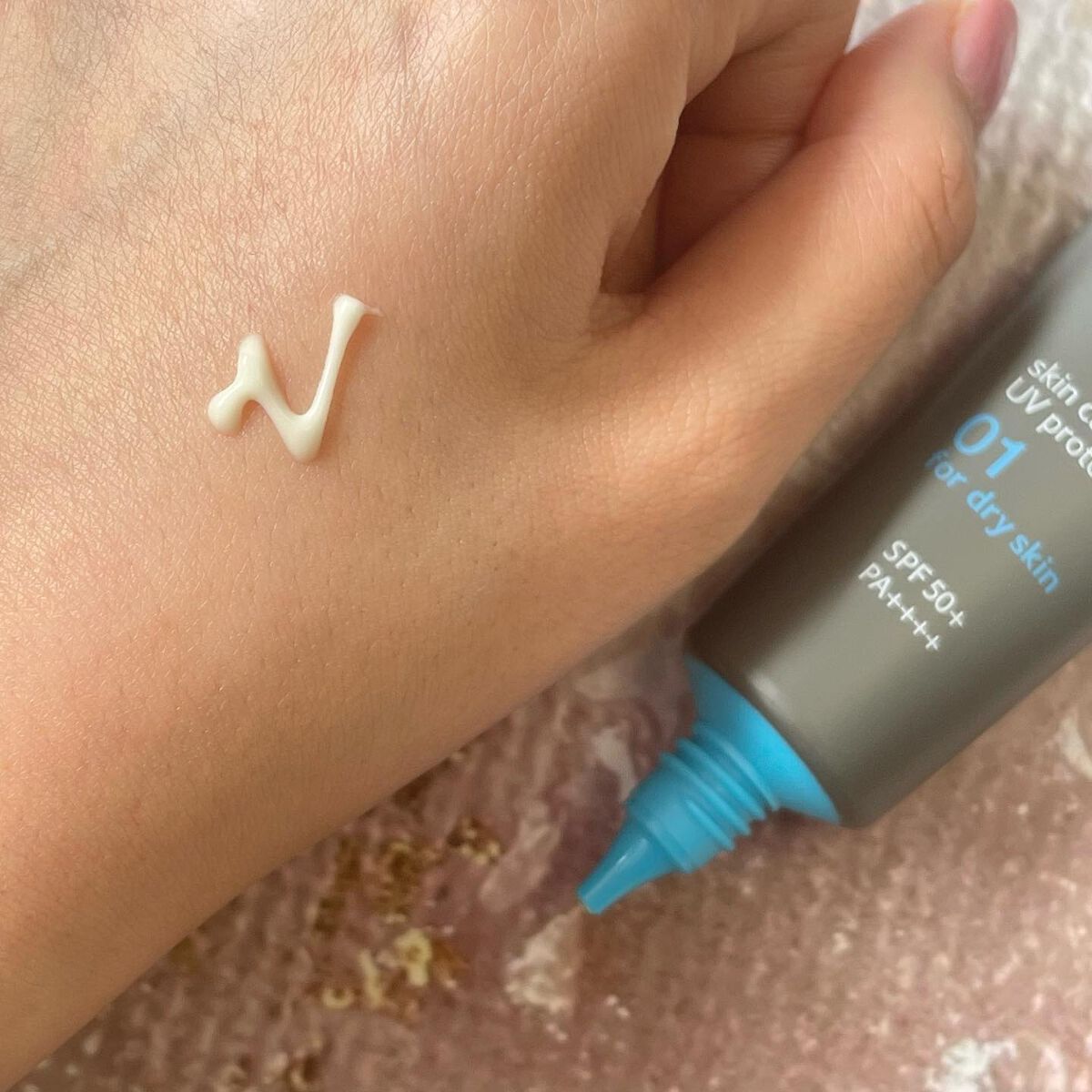 ソフィーナ iP スキンケアUV 01乾燥しがちな肌環境 SPF50+ PA++++/SOFINA iP/日焼け止めクリームを使ったクチコミ（3枚目）