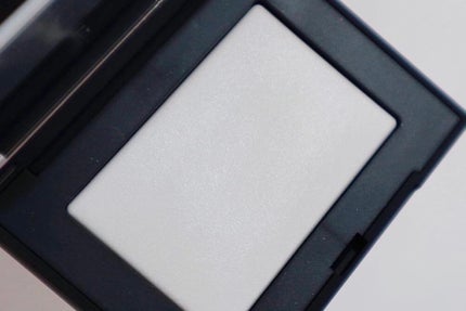 ライトリフレクティングセッティングパウダー プレスト N/NARS/プレストパウダーを使ったクチコミ(3枚目)