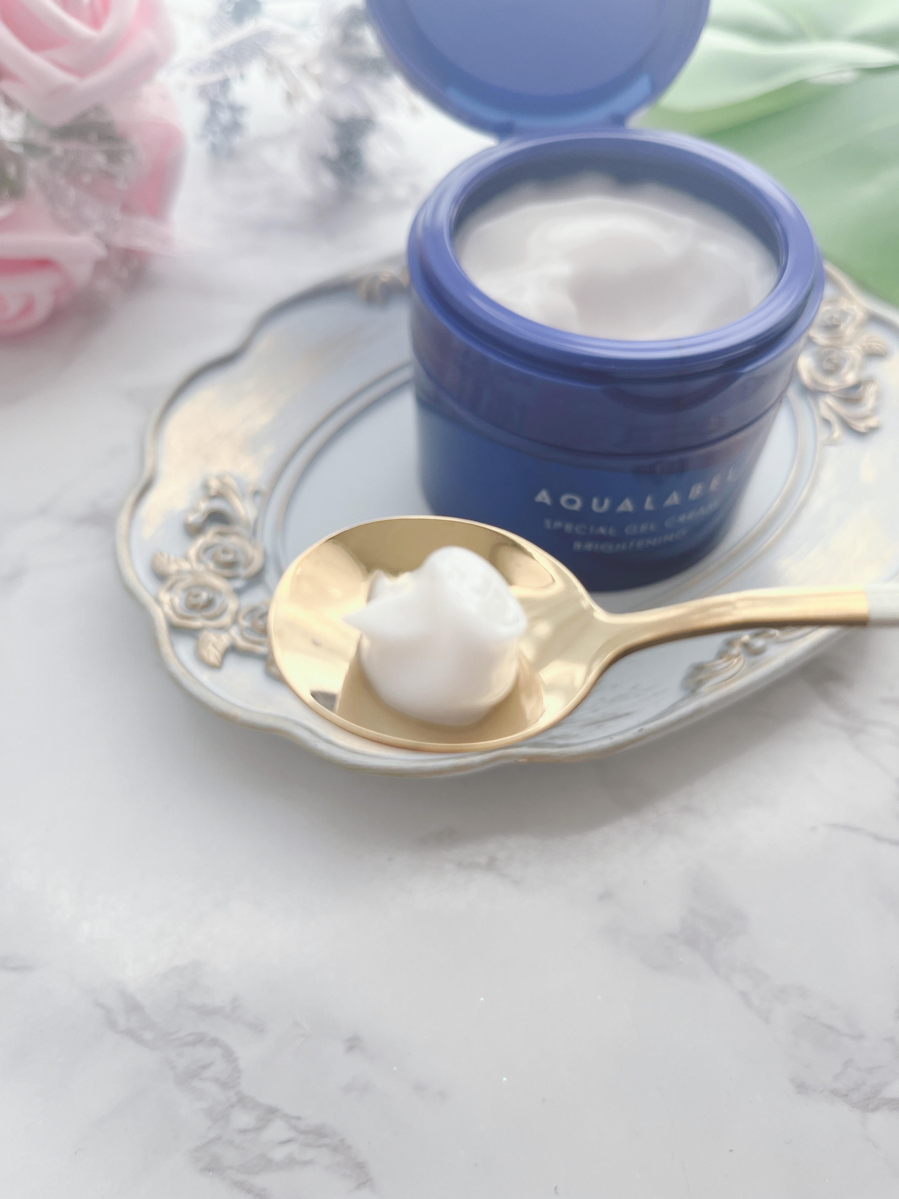 スペシャルジェルクリーム EX （ブライトニング） /アクアレーベル/オールインワン化粧品を使ったクチコミ（2枚目）