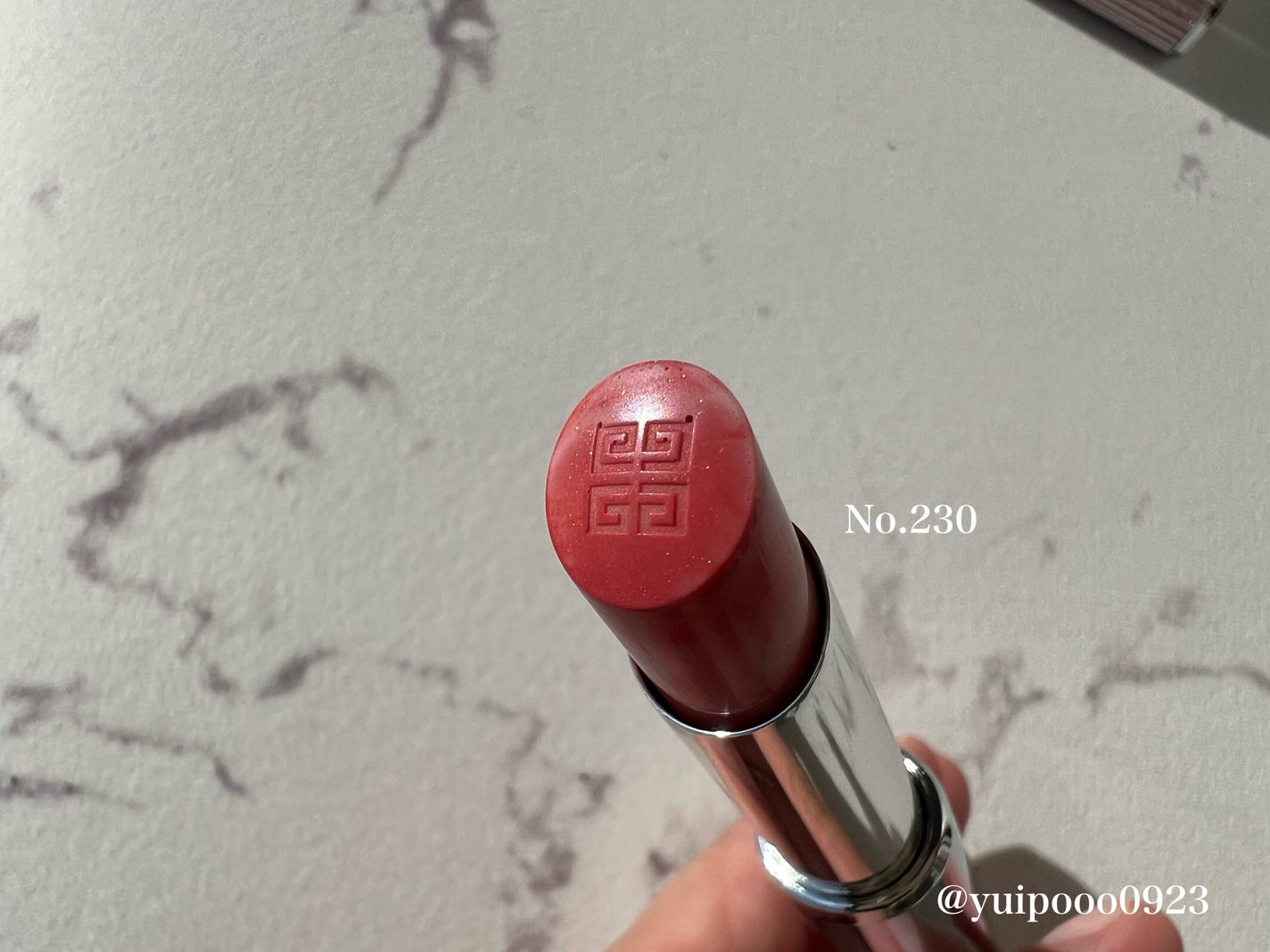 ローズ・パーフェクト/GIVENCHY/リップバームを使ったクチコミ(3枚目)