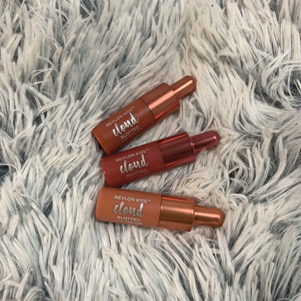 キス クラウド ブロッテッド リップ カラー/REVLON/口紅を使ったクチコミ(1枚目)