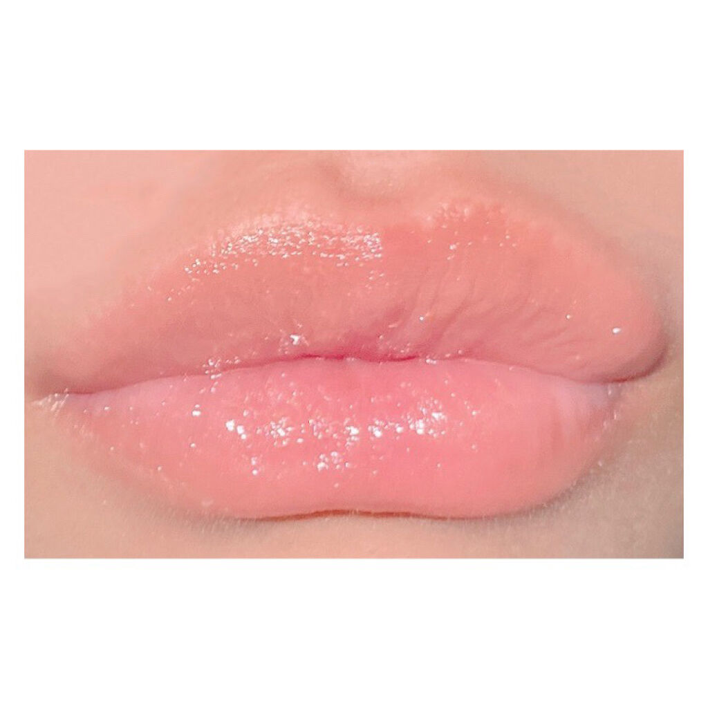 パラダイスオーロラシャインリップトリートメント/DEAR DAHLIA/リップグロスを使ったクチコミ（2枚目）