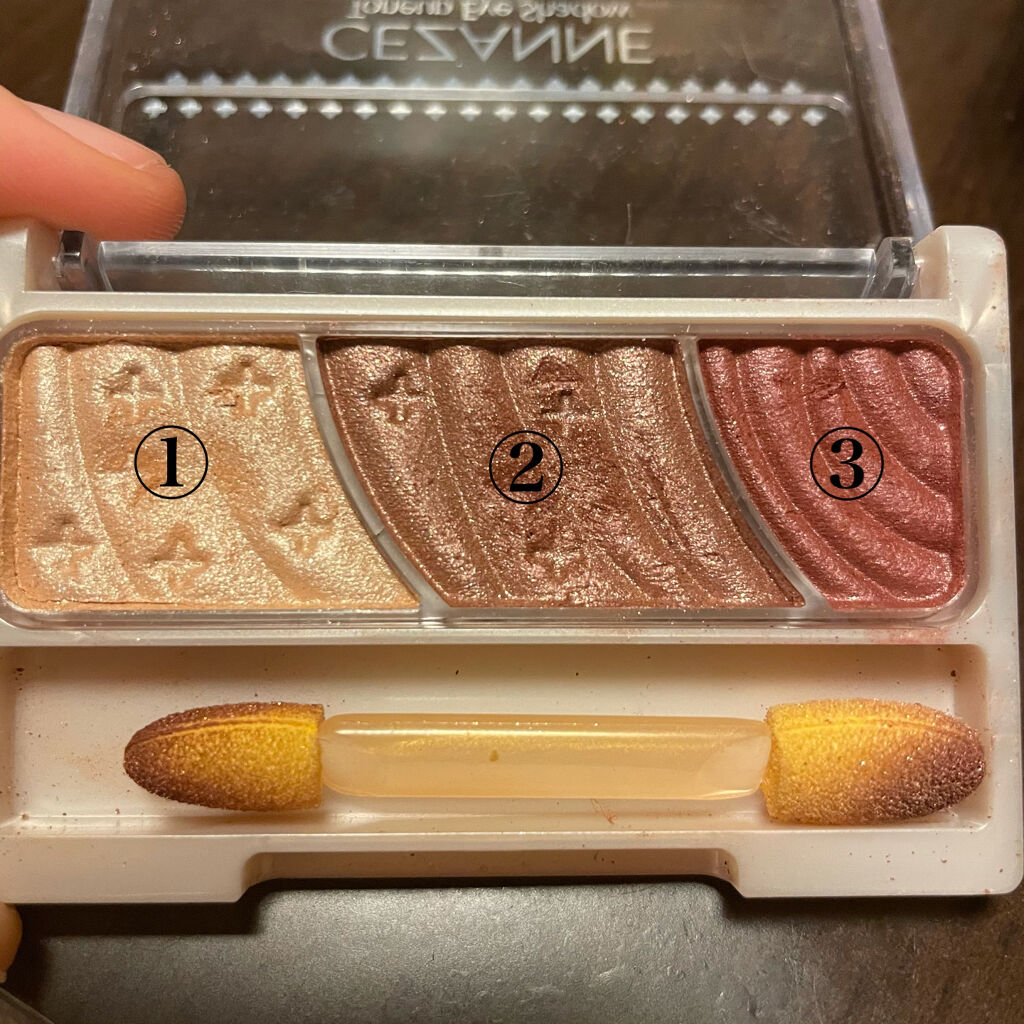 トーンアップアイシャドウ/CEZANNE/アイシャドウパレットを使ったクチコミ（2枚目）