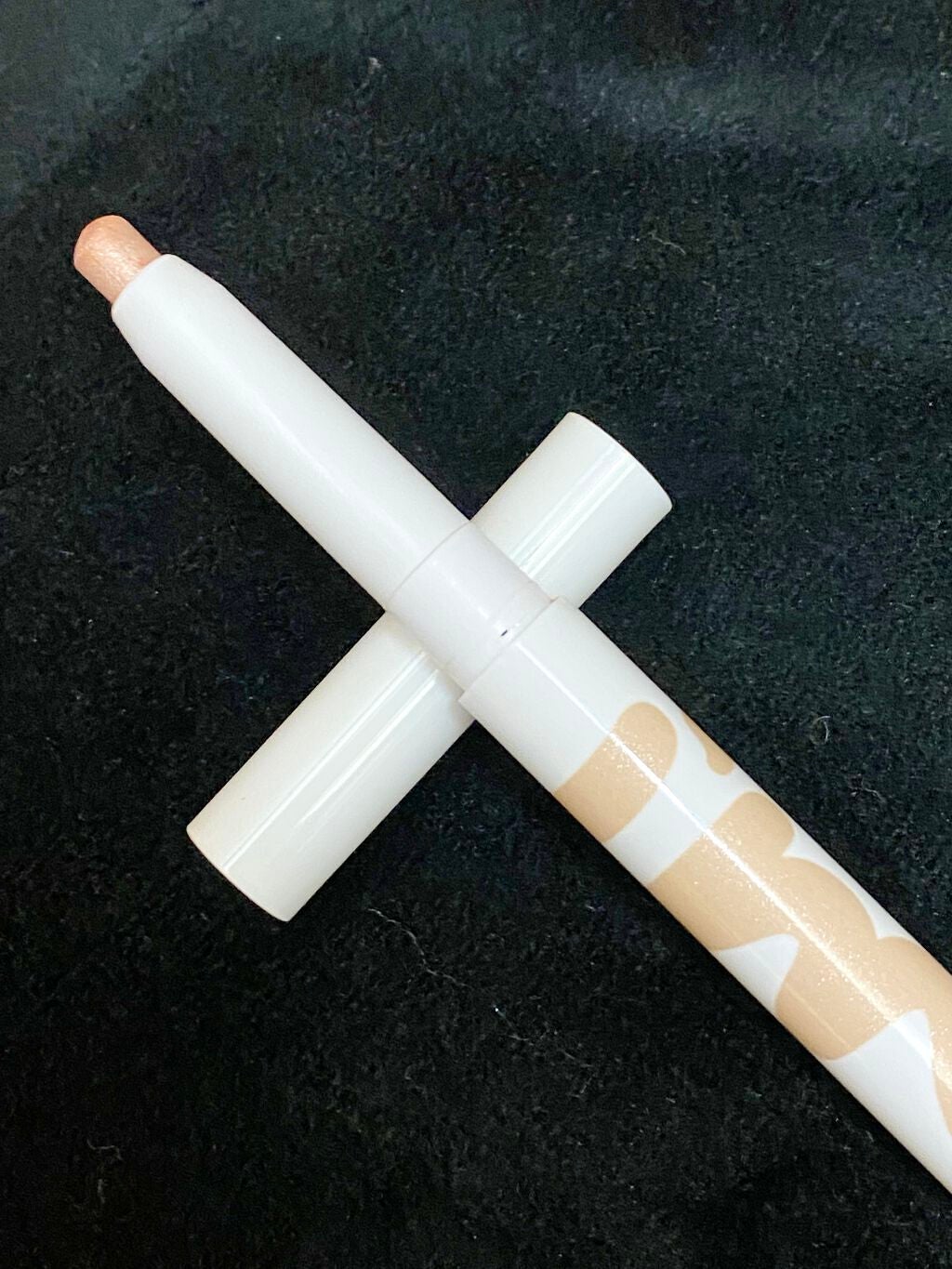 アイムスティックシャドウシマー/i’m meme/スティックアイシャドウを使ったクチコミ(1枚目)