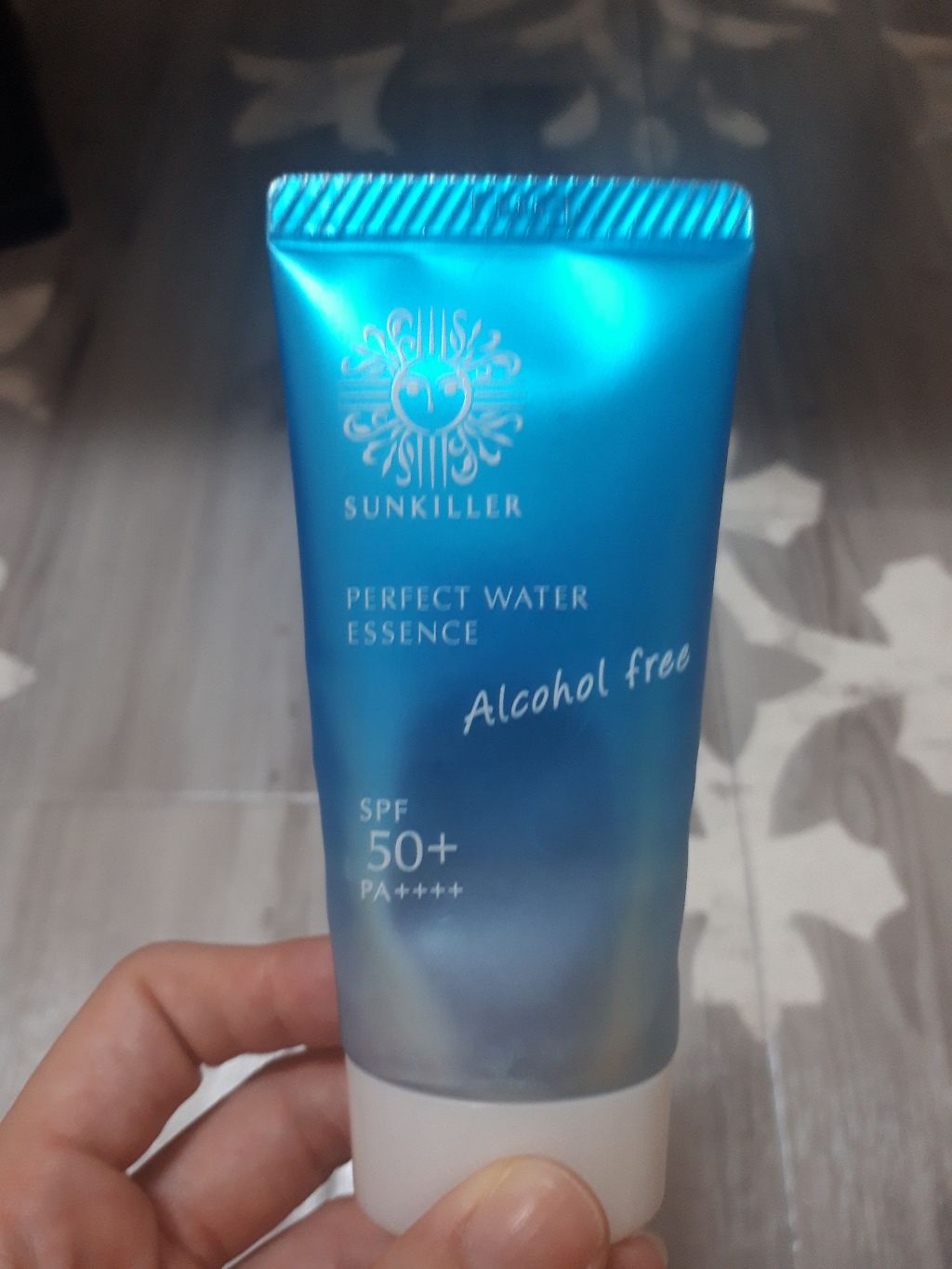パーフェクトウォーター エッセンスN/サンキラー/日焼け止めジェルを使ったクチコミ（1枚目）