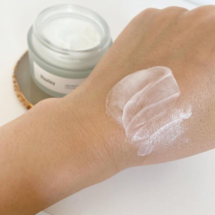 クリーム;エッセンシャル/Huxley/フェイスクリームを使ったクチコミ(4枚目)