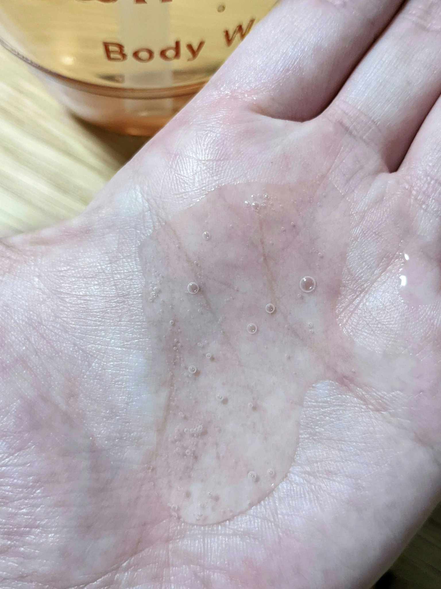 メルティモイスト ジェルボディウォッシュ/&honey/ボディソープを使ったクチコミ（2枚目）