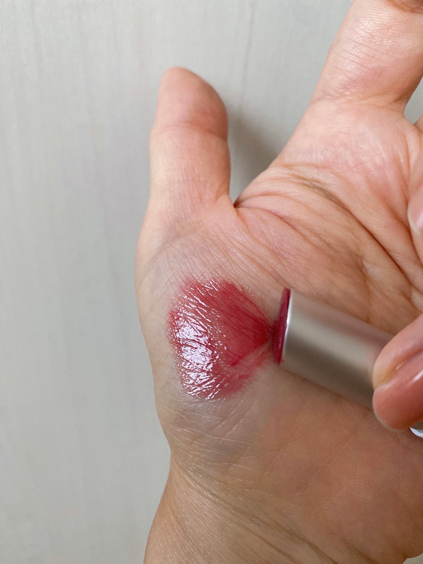 グラスティングメルティングバーム/rom&nd/リップバームを使ったクチコミ(3枚目)