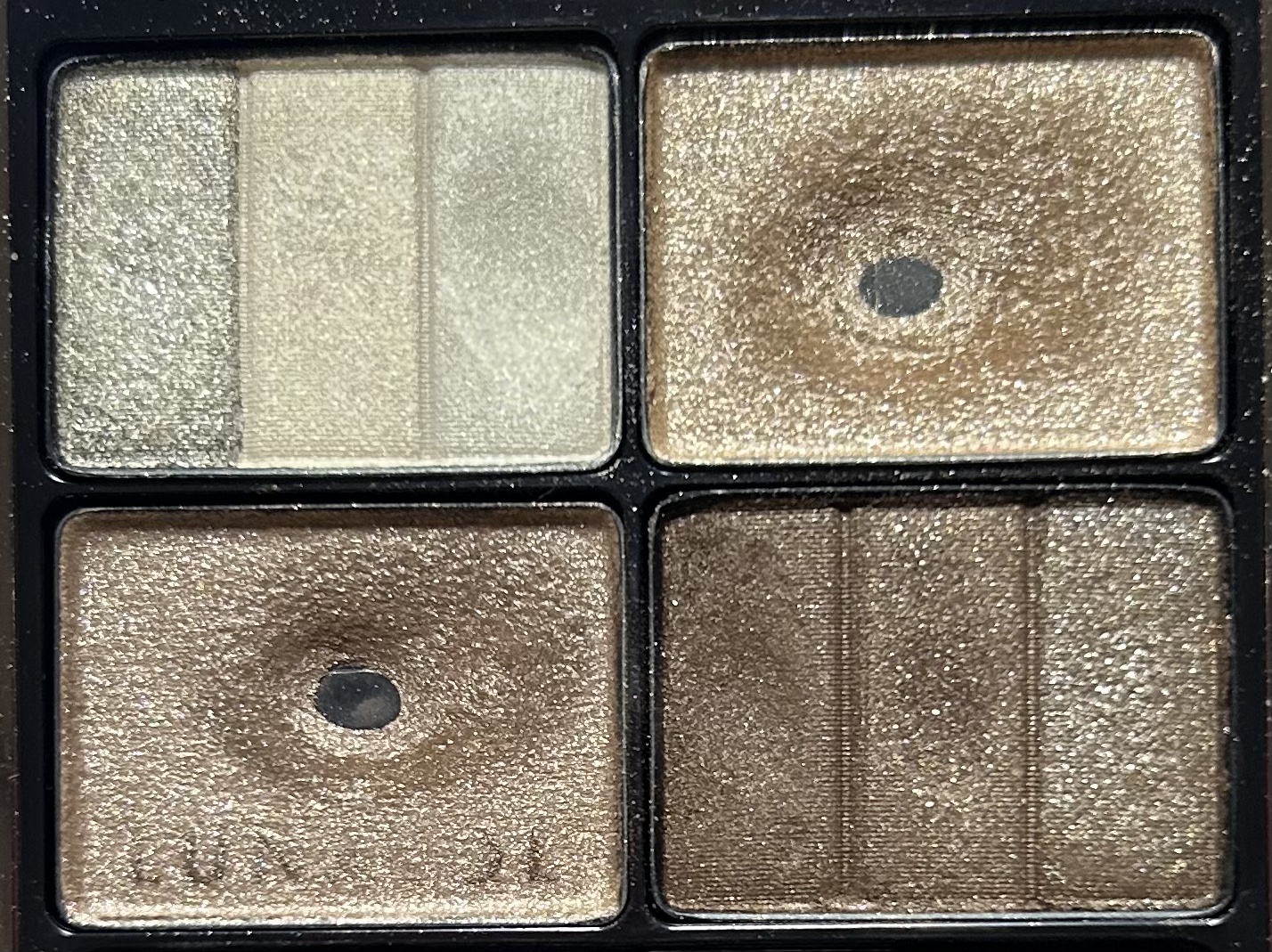 スリーディメンショナルアイズ 01 Natural Beige/LUNASOL/アイシャドウパレットを使ったクチコミ（2枚目）
