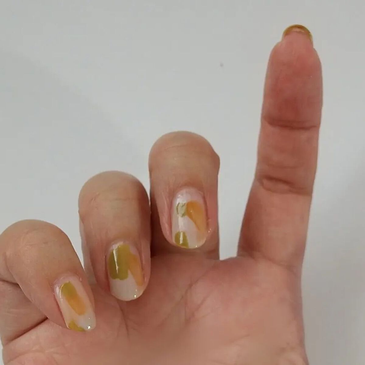 ザ ネイルポリッシュ L 103C Comet Dust/ADDICTION/マニキュアを使ったクチコミ（3枚目）