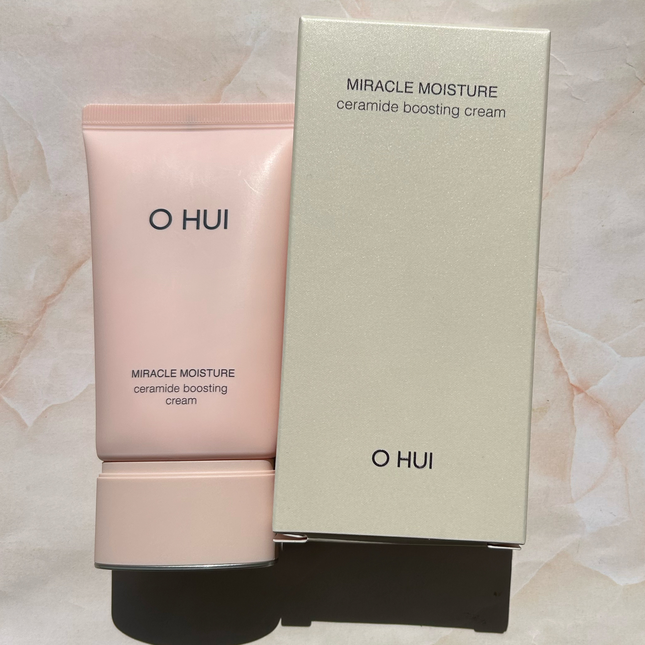 MIRACLE MOISTURE ceramide boosting cream / OHUI