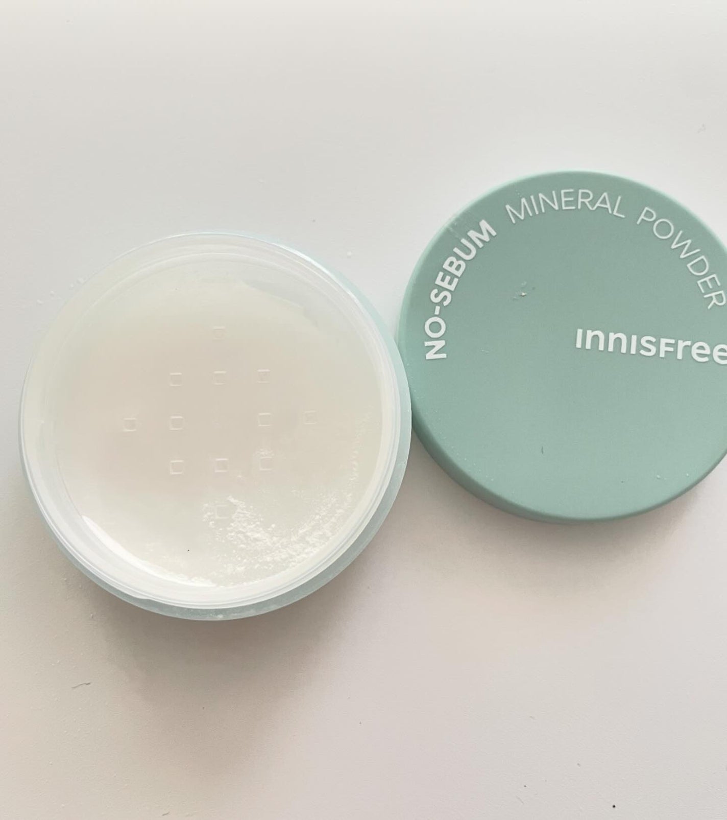 たかみ♡フォロバします on LIPS 「.日常使いしているパウダー.☨ ByURセラムフィットルースフ..」(4枚目)