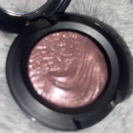 エクストラ ディメンション アイシャドウ/M・A・C/単色アイシャドウを使ったクチコミ(4枚目)