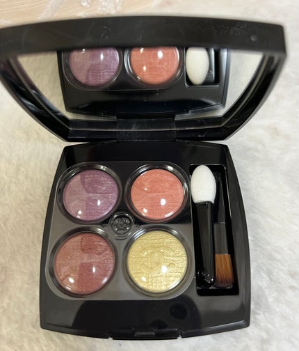 レ キャトル オンブル/CHANEL/アイシャドウパレットを使ったクチコミ(1枚目)