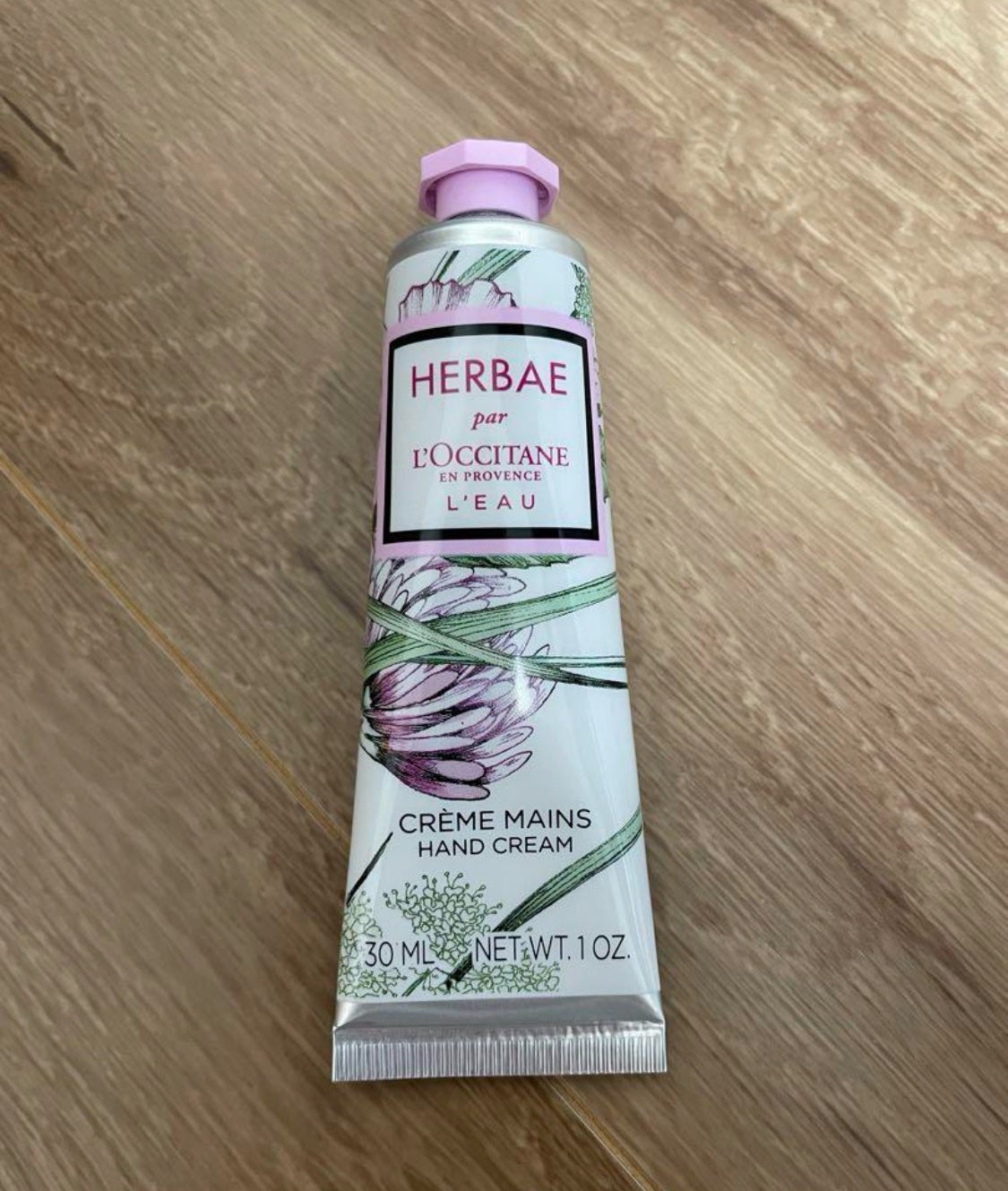 エルバヴェール ハンドクリーム/L'OCCITANE/ハンドクリームを使ったクチコミ(1枚目)