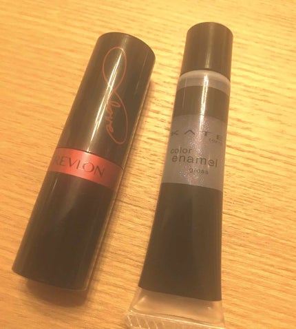 スーパー ラストラス リップスティック/REVLON/口紅を使ったクチコミ(2枚目)