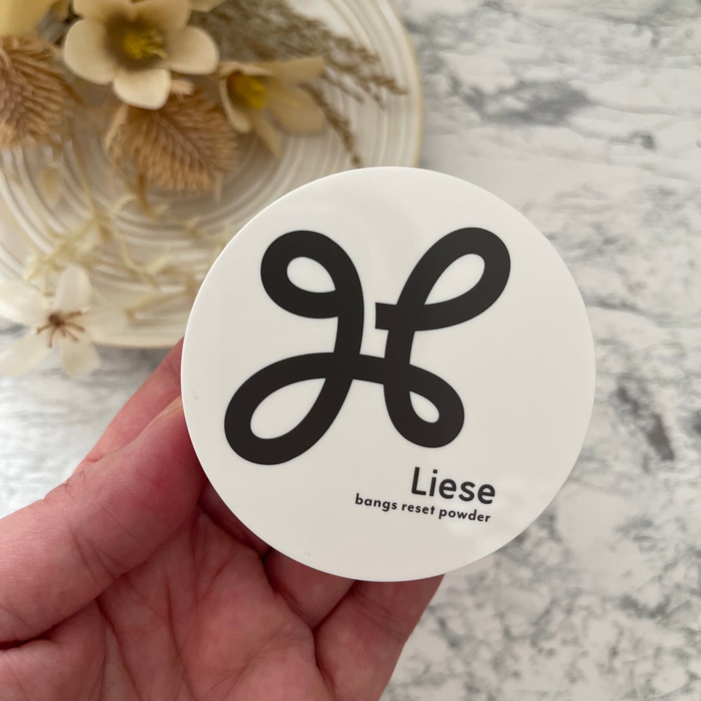 前髪リセットパウダー/リーゼ/その他スタイリングを使ったクチコミ(4枚目)