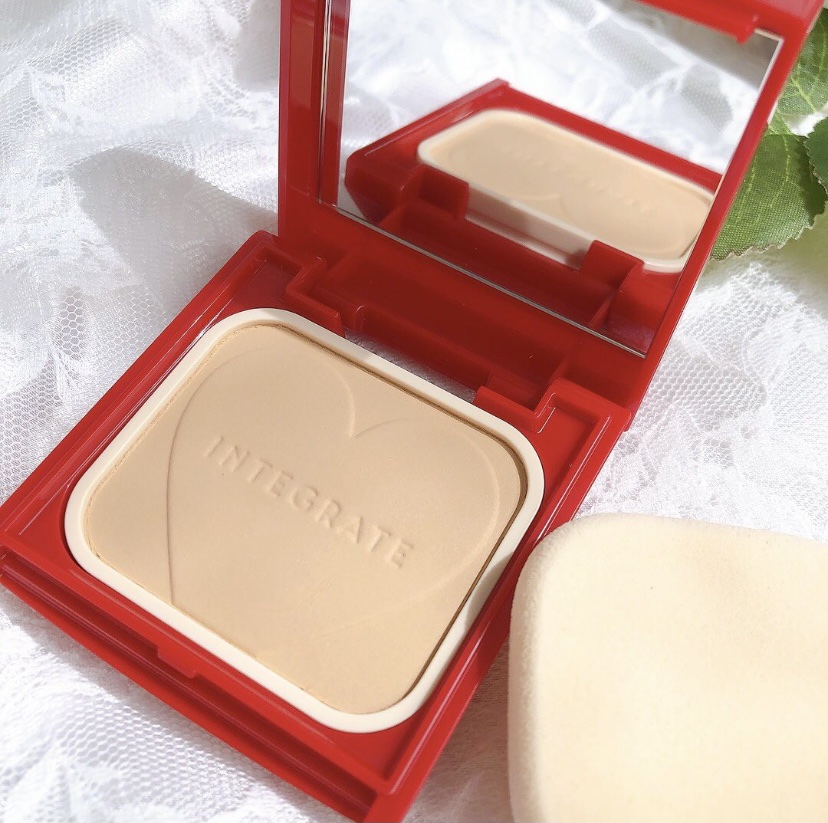 プロフィニッシュファンデーション/インテグレート/パウダーファンデーションを使ったクチコミ（2枚目）