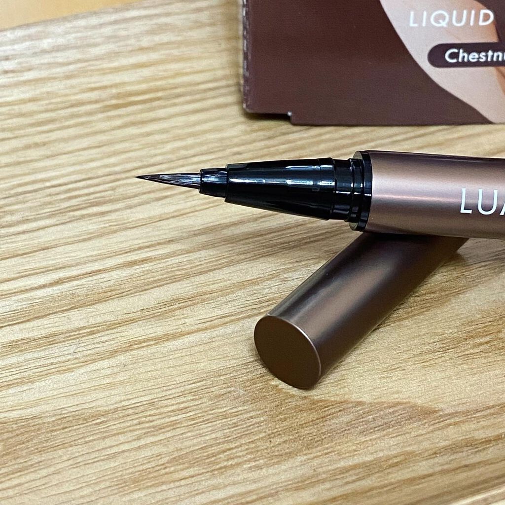 スキルレスライナー/LUMIURGLAS/リキッドアイライナーを使ったクチコミ(3枚目)