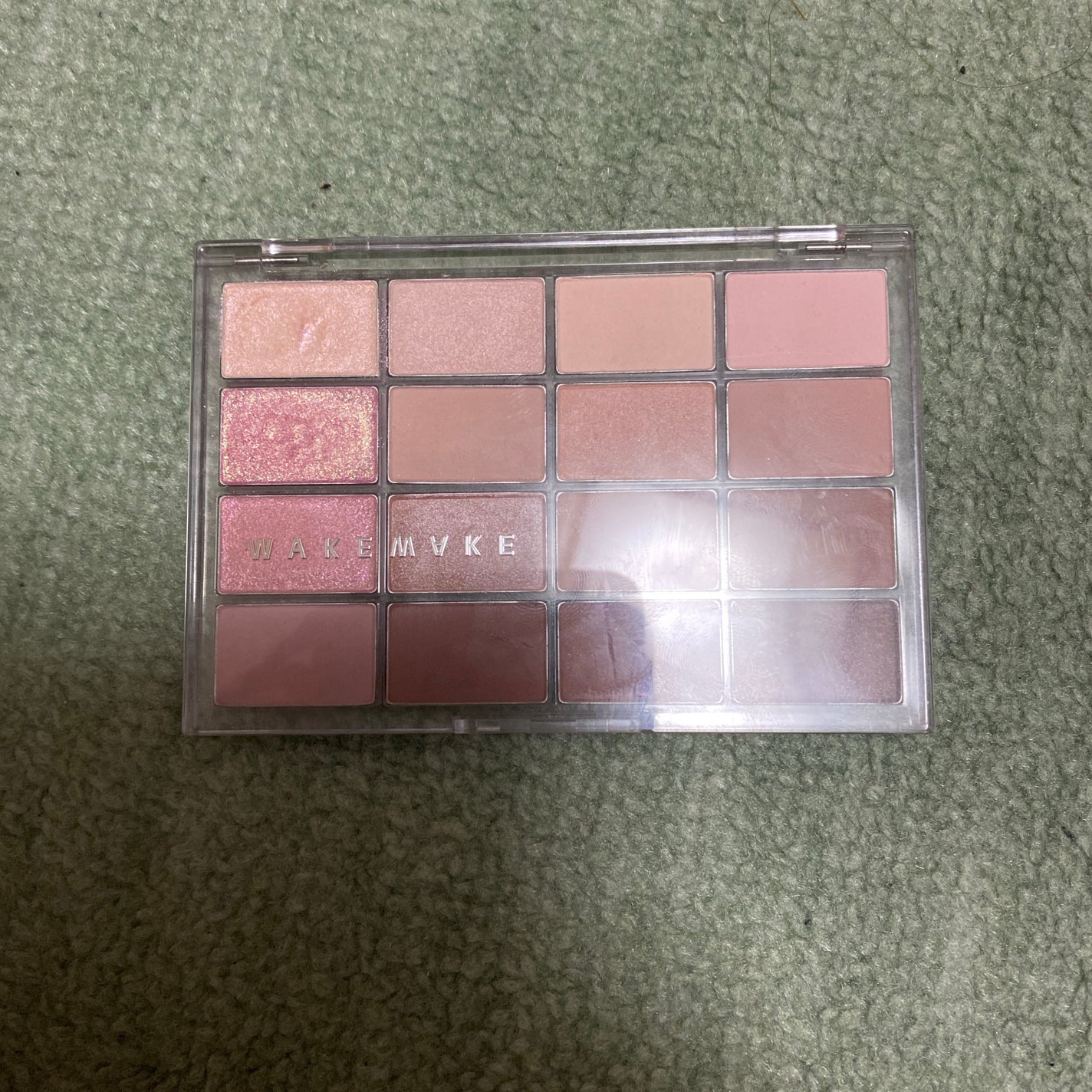 ソフトブラーリングアイパレット/wakemake/アイシャドウパレットを使ったクチコミ(1枚目)