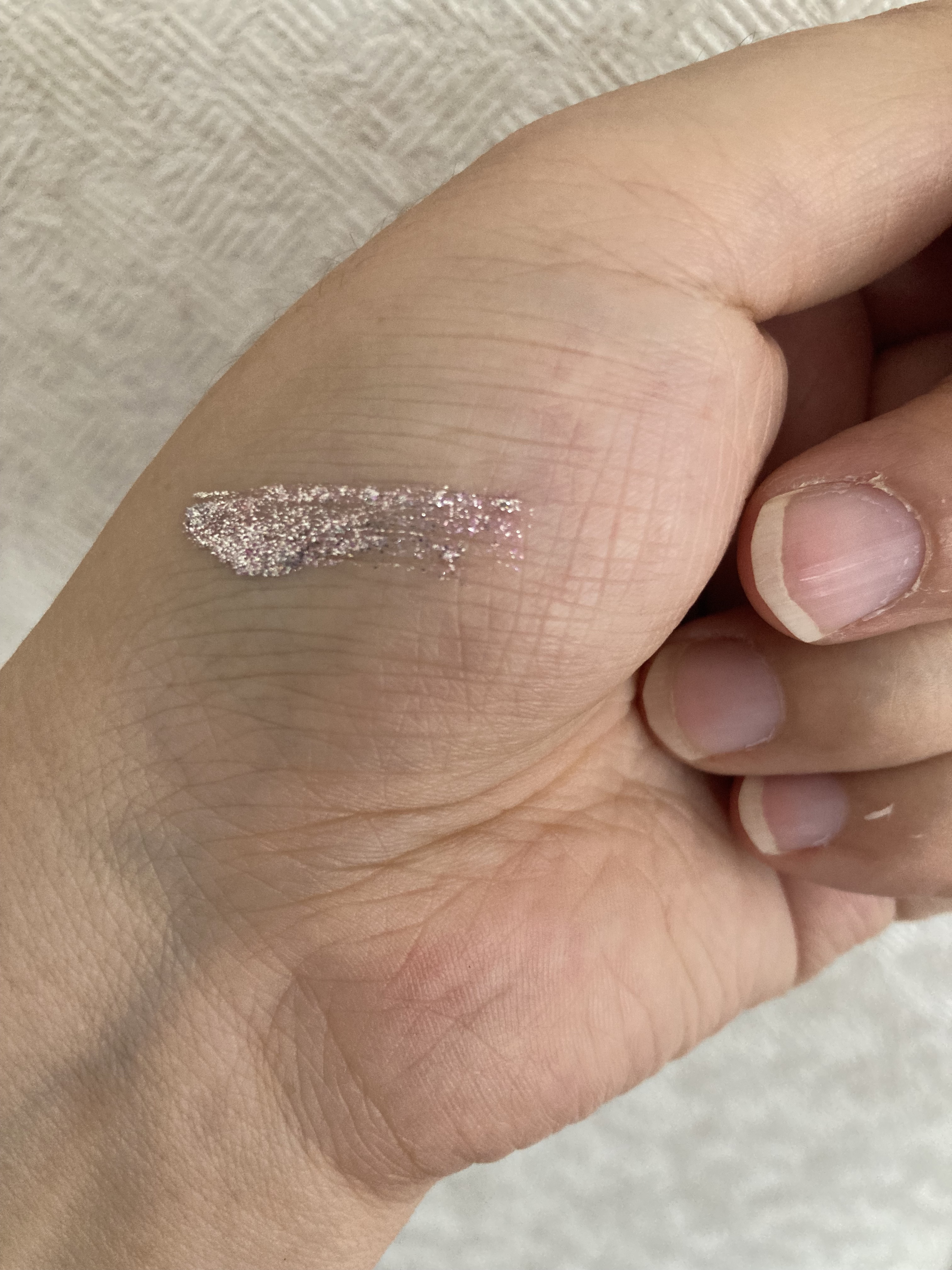 シャインフィックス アイズグリッター/ETUDE/グリッターを使ったクチコミ（2枚目）