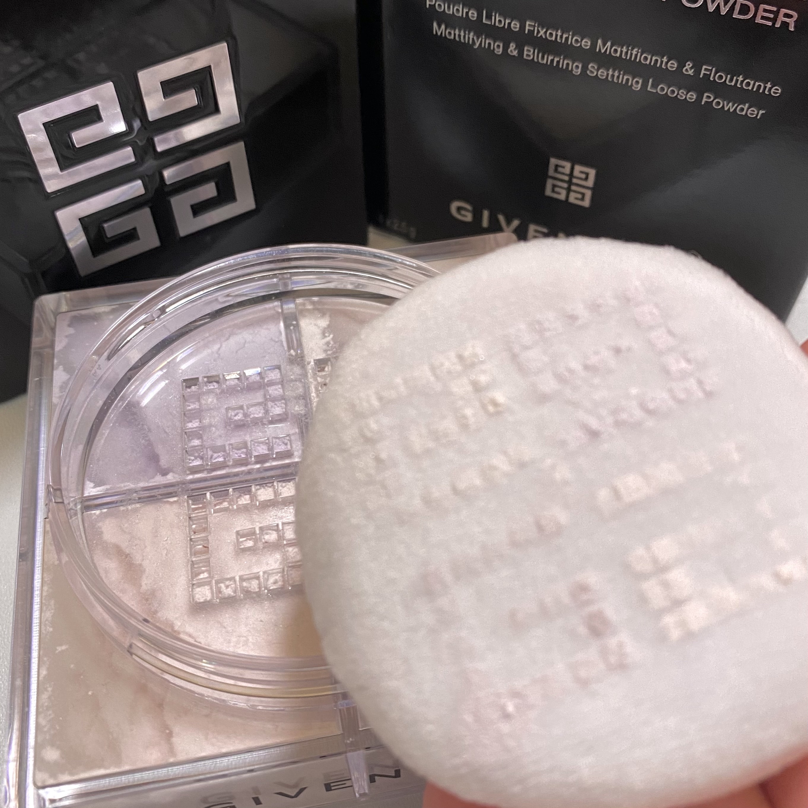プリズム・リーブル/GIVENCHY/ルースパウダーを使ったクチコミ（2枚目）