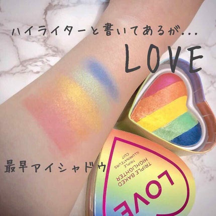 ハートハイライター LOVE/MAKEUP REVOLUTION/パウダーハイライトを使ったクチコミ(2枚目)