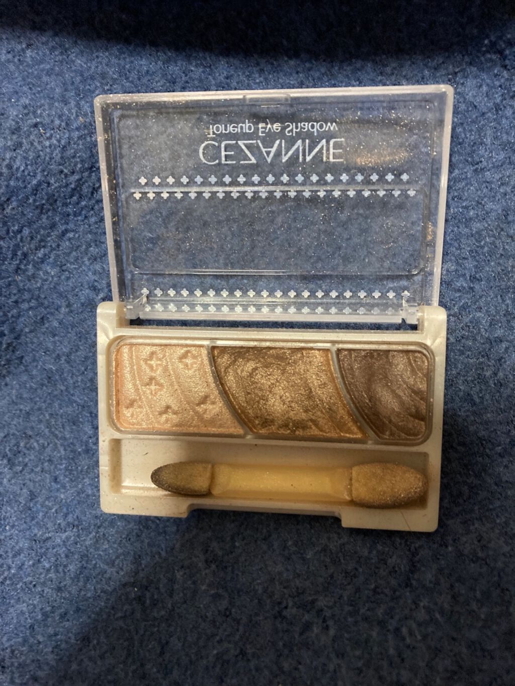 トーンアップアイシャドウ/CEZANNE/アイシャドウパレットを使ったクチコミ(1枚目)