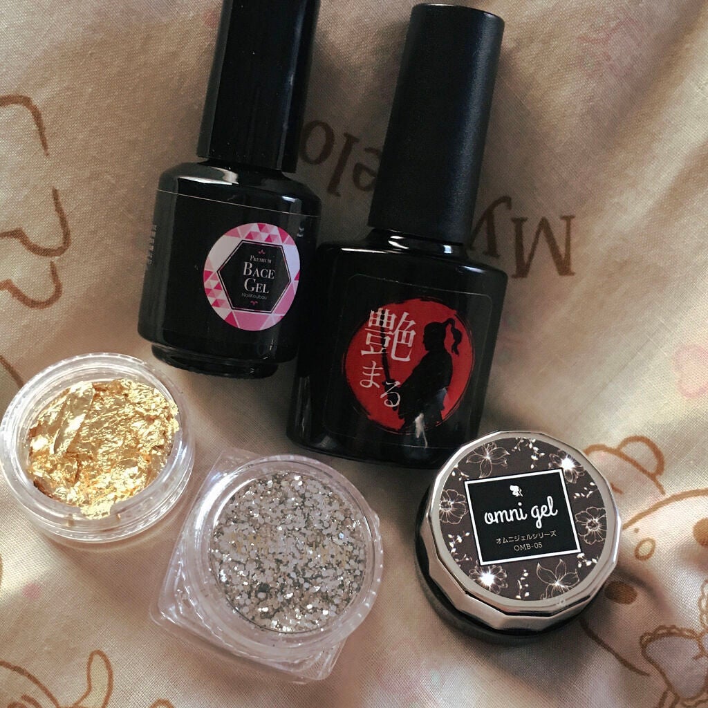 snowy on LIPS 「今日のネイル。ネイルタウンのニュアンスグリッターとしずくネイル..」(2枚目)