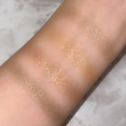 シルキースフレアイズ/キャンメイク/アイシャドウパレットを使ったクチコミ(4枚目)