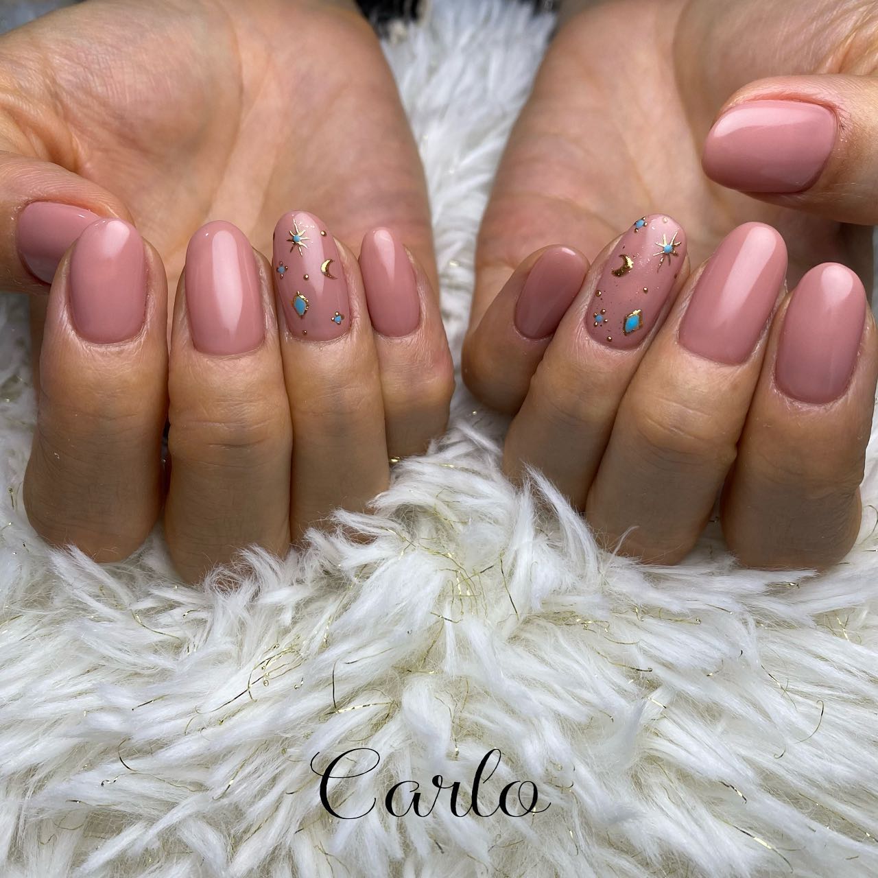 YUKA on LIPS 「.simple.¥5600-一本art追加..#nail#na..」(2枚目)