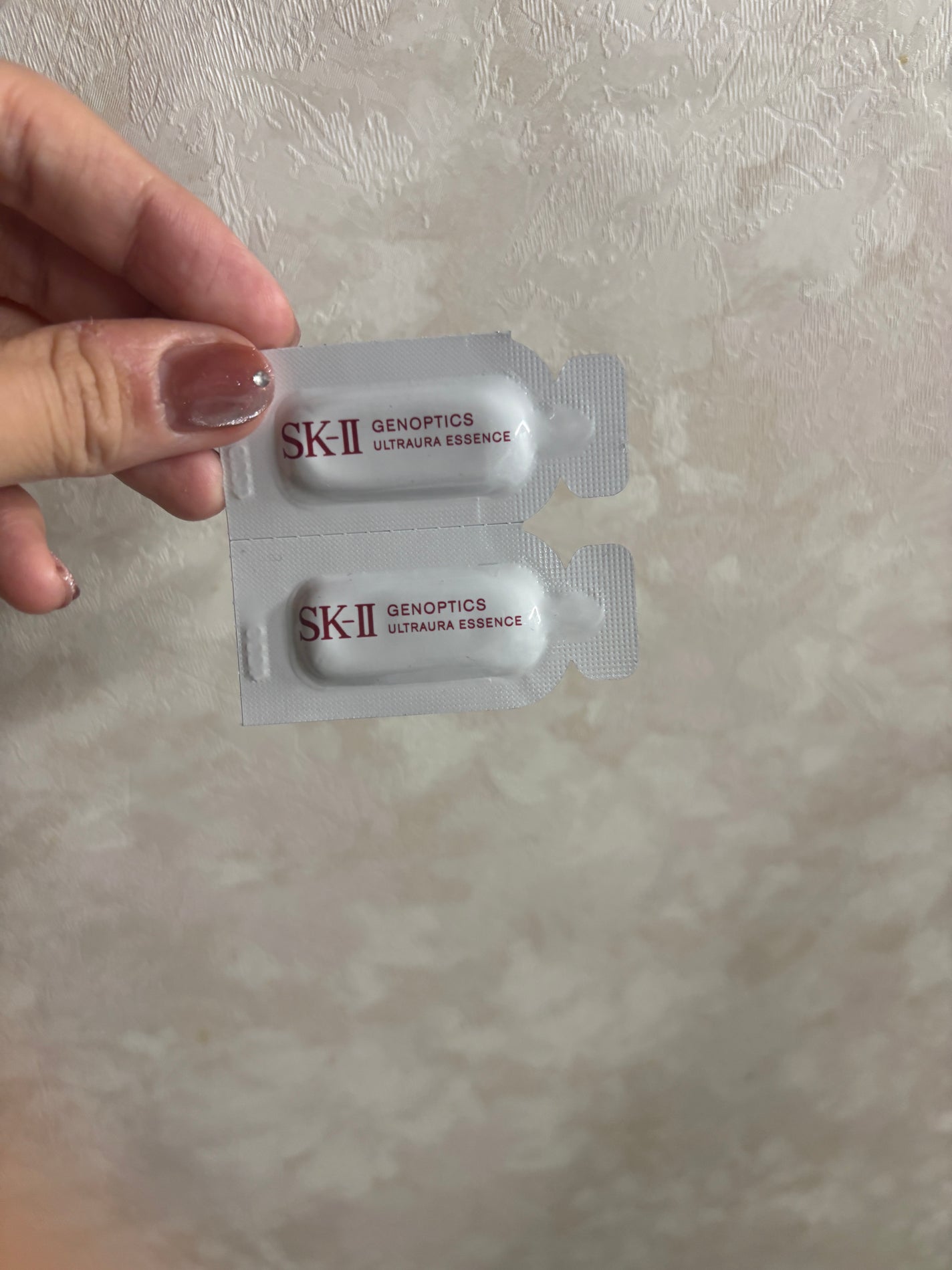 ジェノプティクス オーラ エッセンス/SK-II/美容液を使ったクチコミ(1枚目)