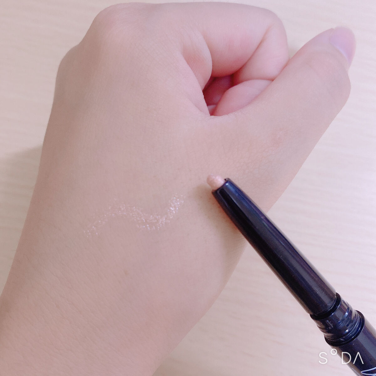 SLIM EYESHADOW STICK/U R GLAM/スティックアイシャドウを使ったクチコミ（2枚目）