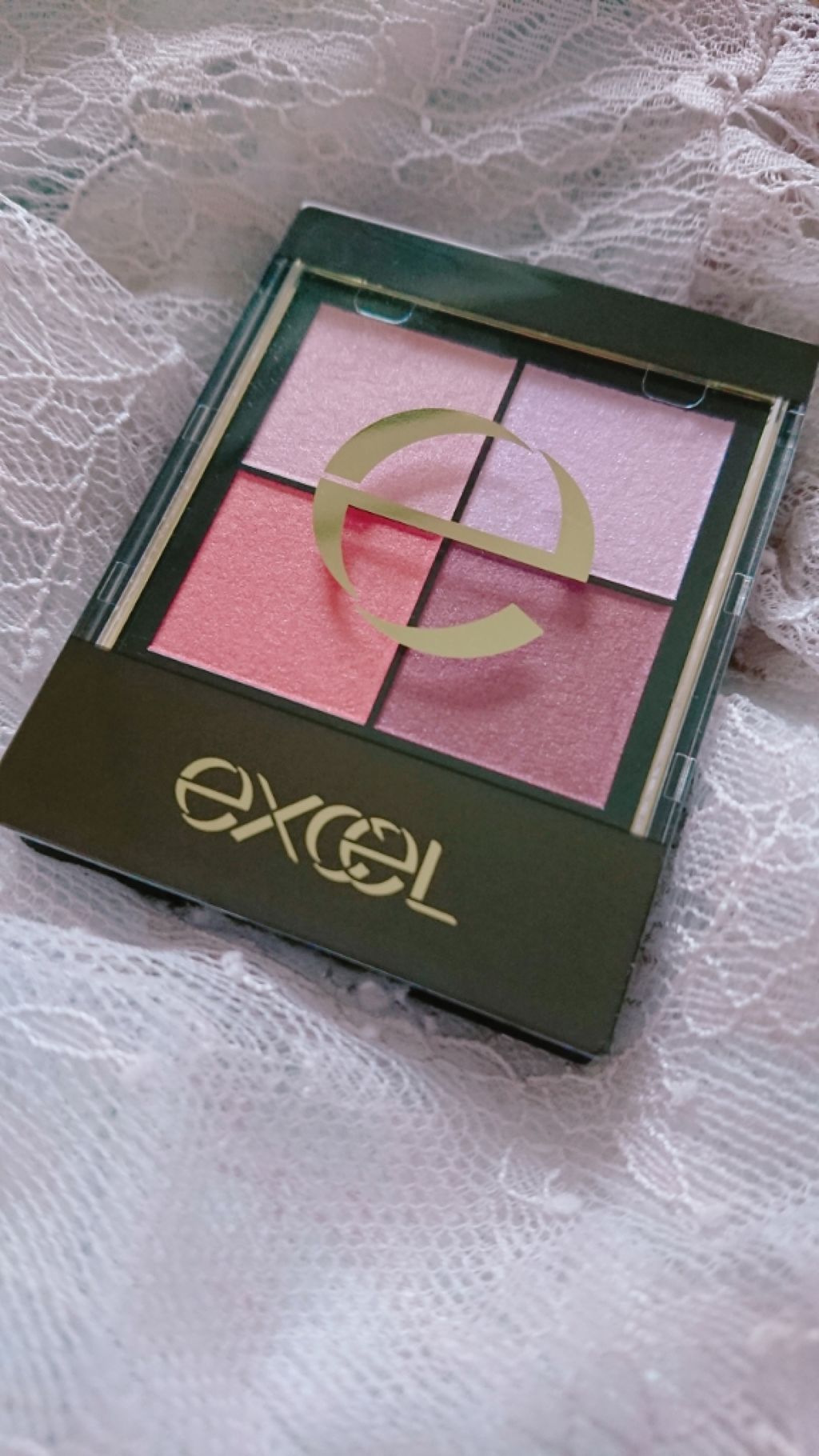 リアルクローズシャドウ/excel/アイシャドウパレットを使ったクチコミ（1枚目）